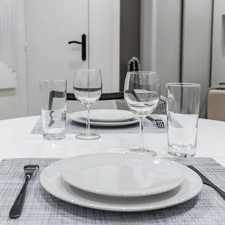 Apartment Versigny Heart Of 18th Cosy Studio Paris