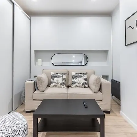 Versigny Heart Of 18th Cosy Studio Apartment